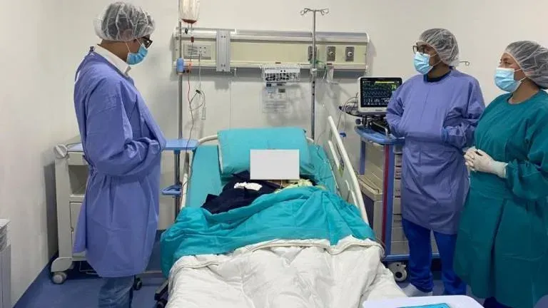 Realizan primer trasplante de médula ósea en el país y se obtiene acreditación internacional TPH